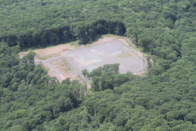 Fracking wellpad in PA State Forest 2012_BillHoward-The Downstream Project via LightHawk