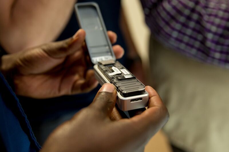 Close-up of MinION sequencer_ULeicester-Oxford Nanopore 2